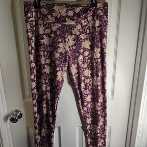LuLaRoe Purple and Cream Floral Leggings